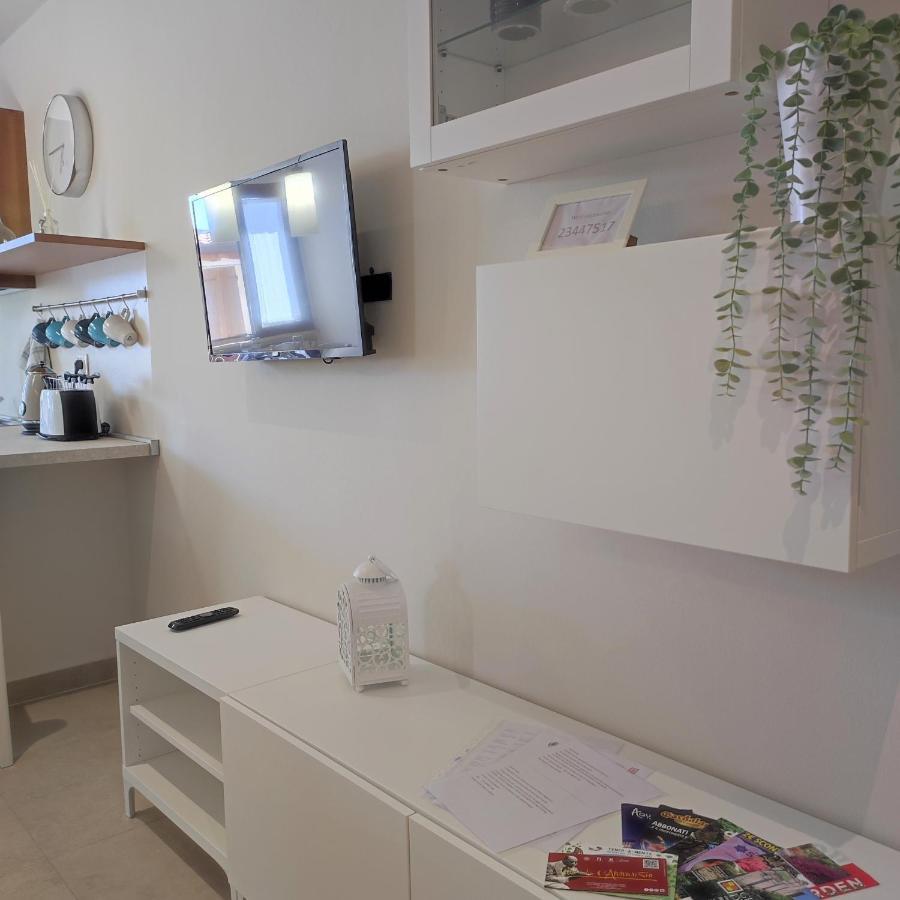 Casa Italo Apartment Gardone Riviera Luaran gambar